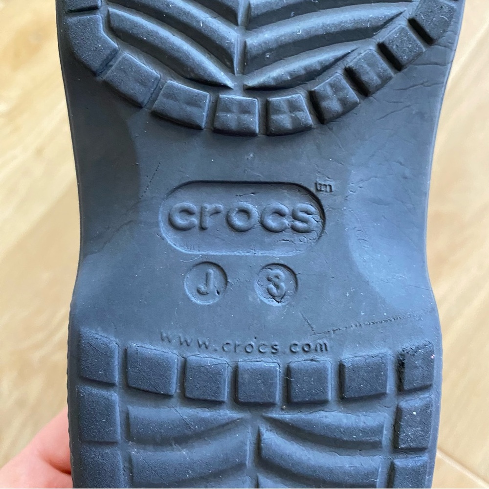 Crocs Classic Clogs - Picture 8 of 8